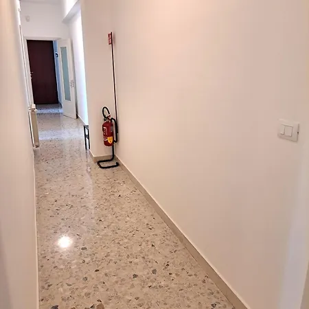 Apartment Da Alfio E Pina - In *